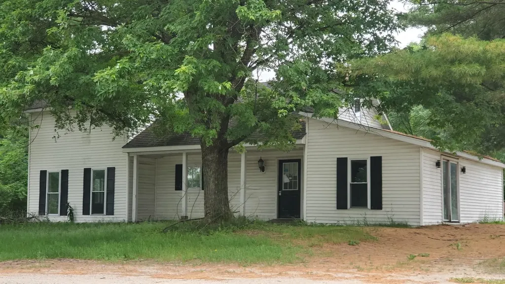 5500 85th Avenue Evart Township MI 49631