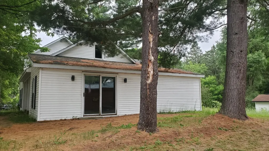 5500 85th Avenue Evart Township MI 49631
