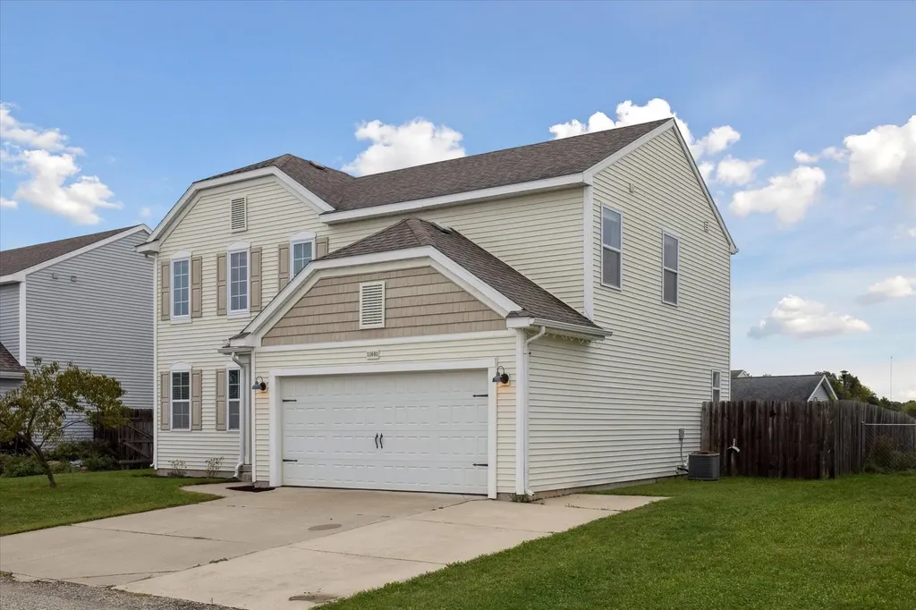 11681 SE Koala Bear Drive Unknown City MI 49302