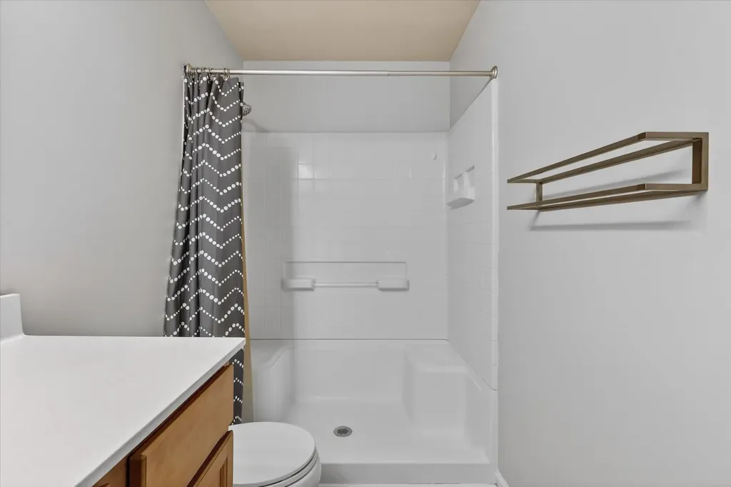 11681 SE Koala Bear Drive Unknown City MI 49302