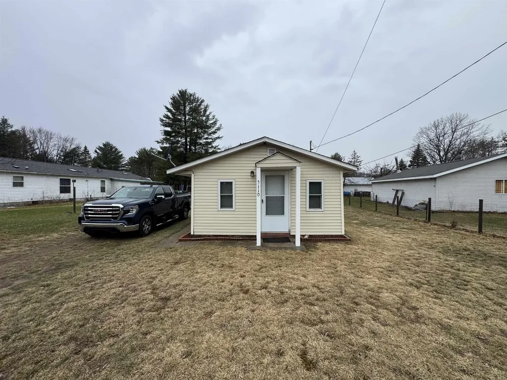 5110 Lucinda Drive Mills Township MI 48756