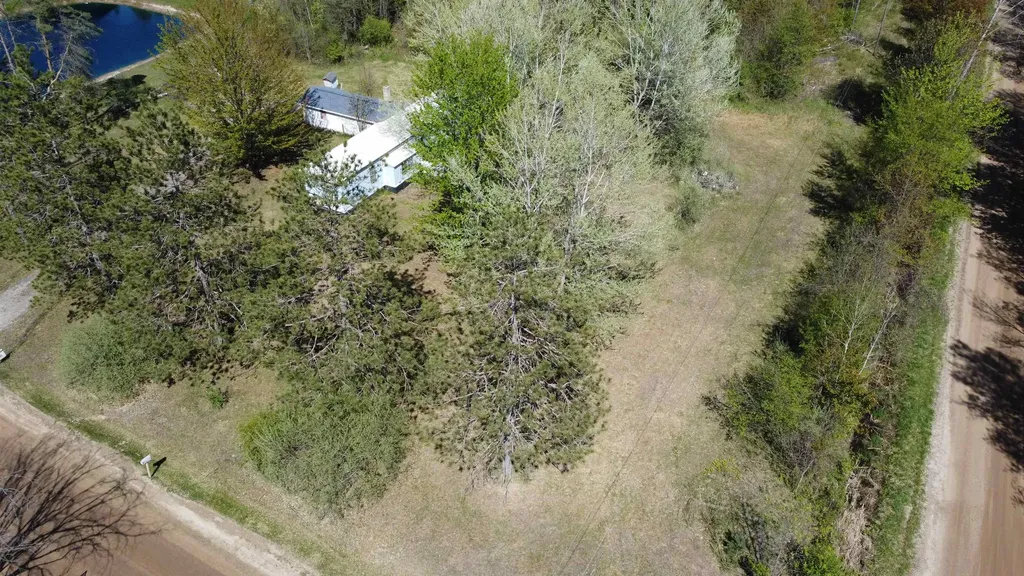 5985 Roehrs Road Beaverton Township MI 48612