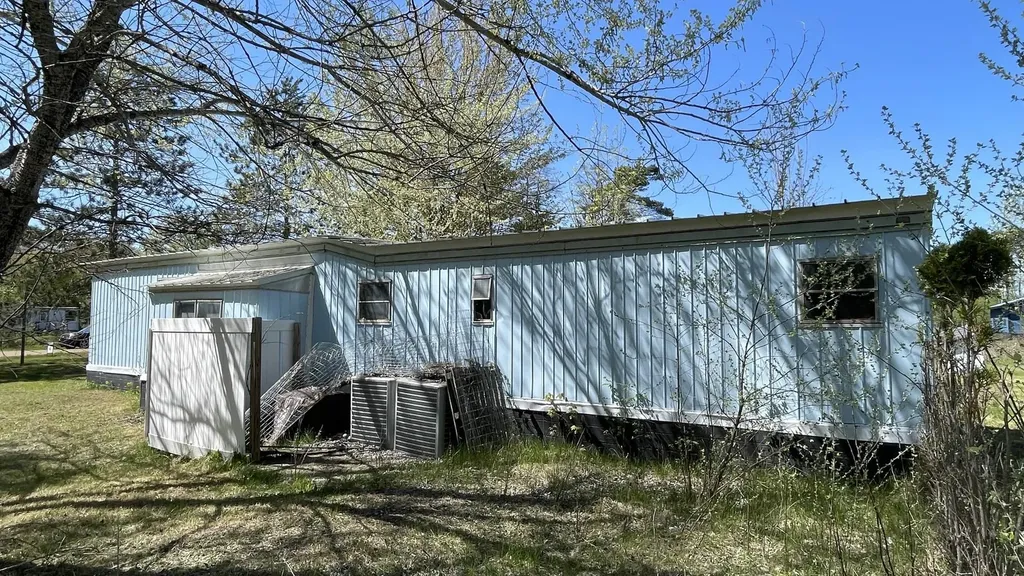 5985 Roehrs Road Beaverton Township MI 48612