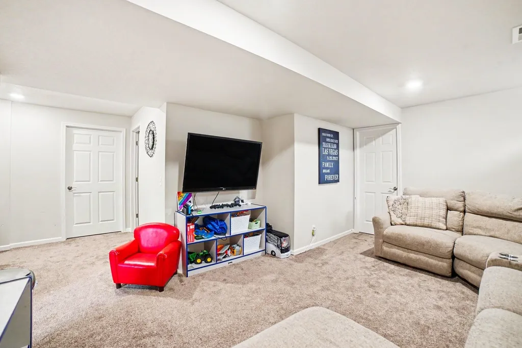 1541 Batson Place Mt. Pleasant City MI 48858