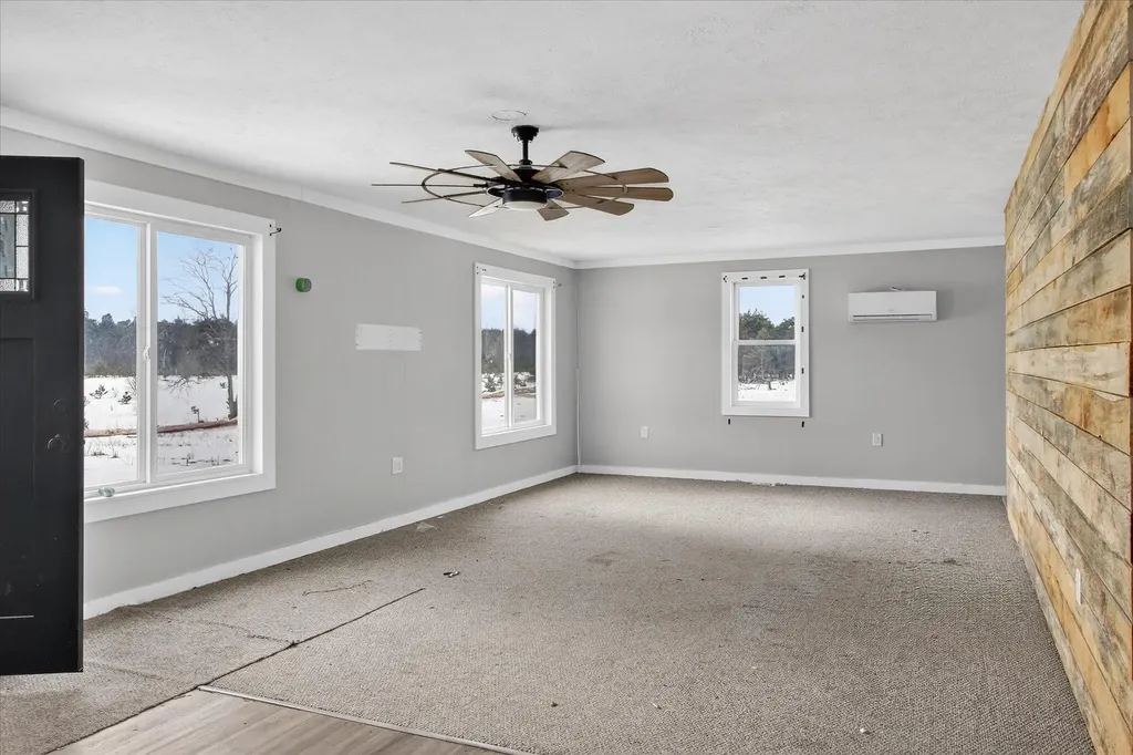 13501 Pioneer Le Roy Township MI 49655