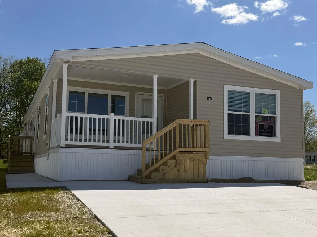 1211 Wellington Drive Union Charter Township MI 48858