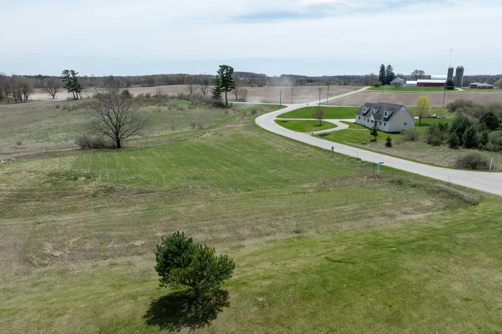 937-939-941 Brinton Road Broomfield Township MI 48893