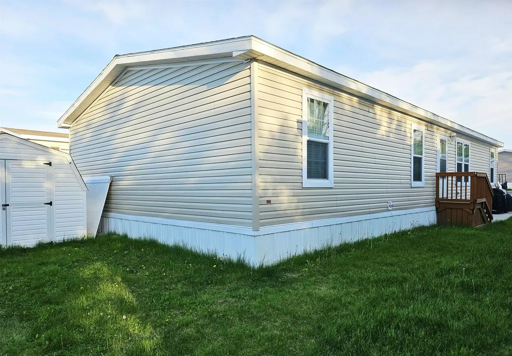 1103 Peachtree Court Mt. Pleasant City MI 48858