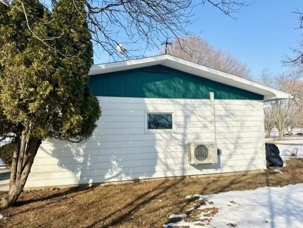 1307 S State Road North Star Township MI 48847