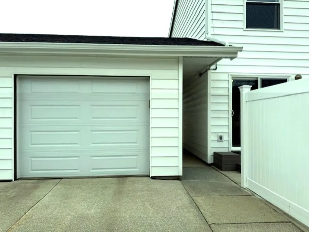 1700 Piper Place Alma City MI 48801