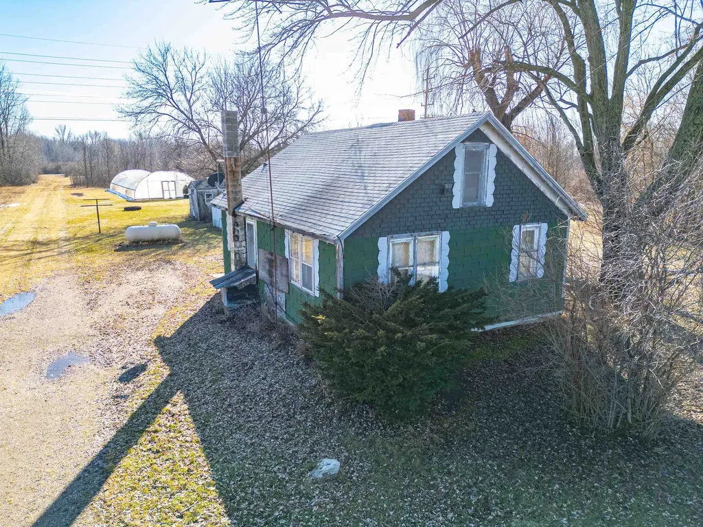 5612 E Remus Road Union Charter Township MI 48858