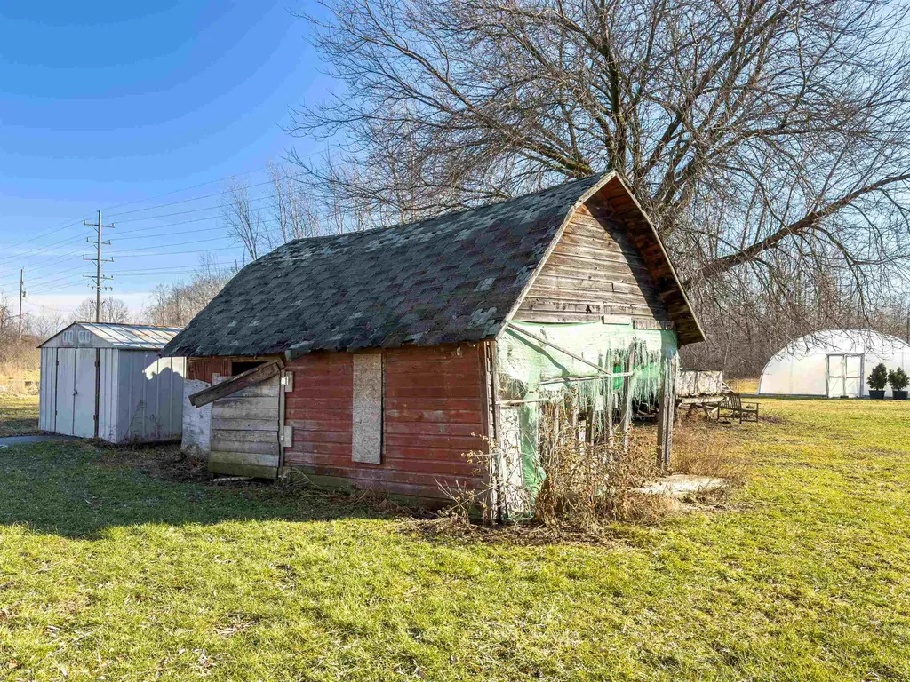 5612 E Remus Road Union Charter Township MI 48858
