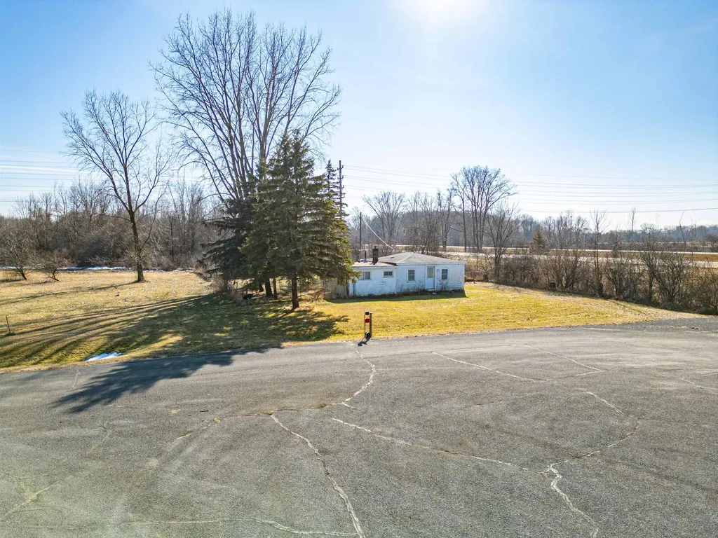 5510 E Remus Road Union Charter Township MI 48858