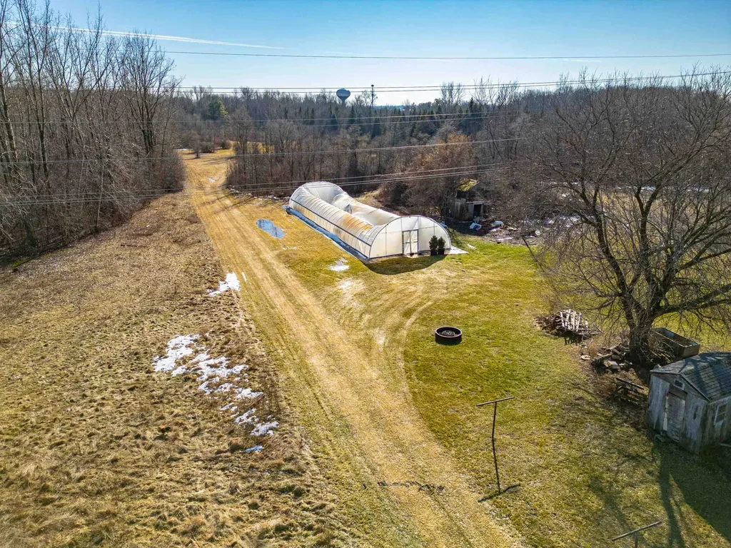 5612 E Remus Road Union Charter Township MI 48858