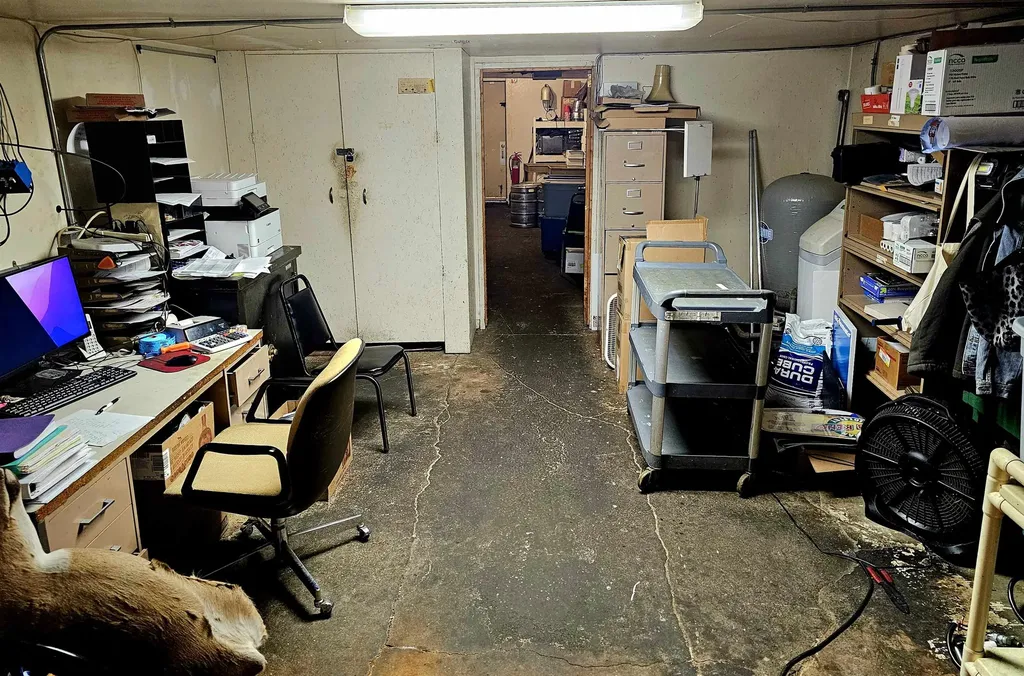 6681 N Lumberjack Road Seville Township MI 48877
