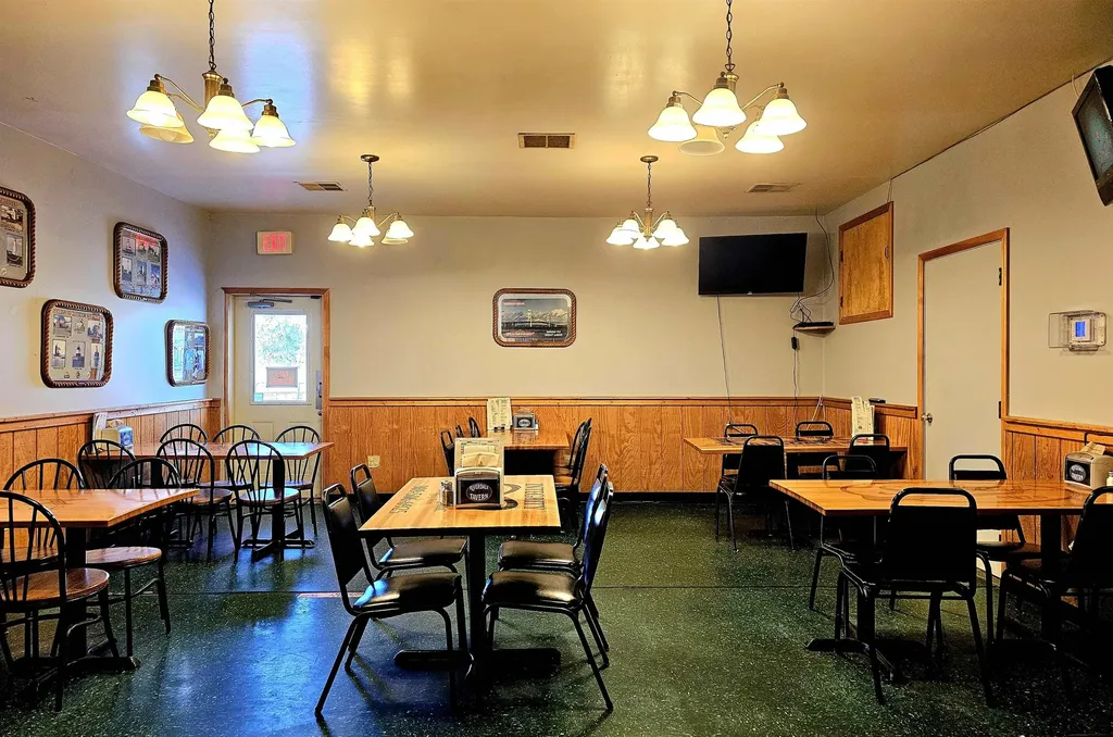 6681 N Lumberjack Road Seville Township MI 48877