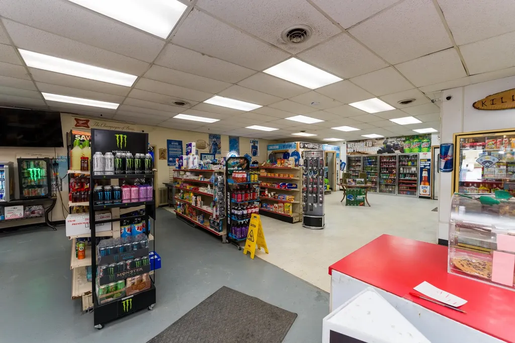 4012 N Clare Avenue Harrison City MI 48625