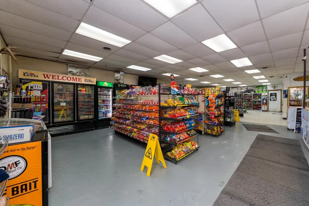 4012 N Clare Avenue Harrison City MI 48625