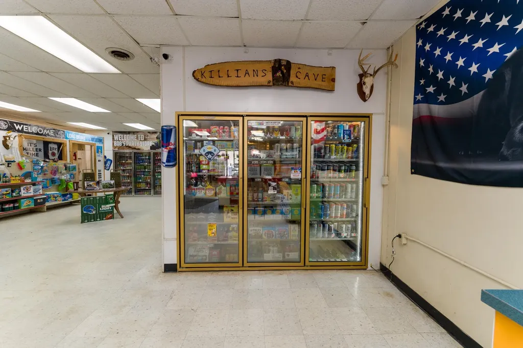 4012 N Clare Avenue Harrison City MI 48625