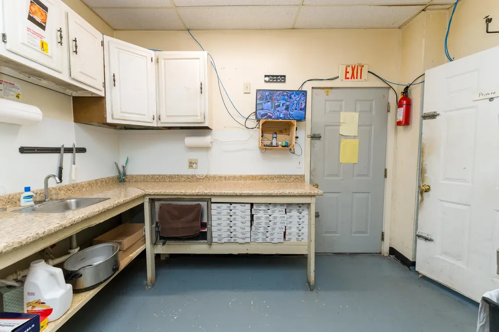 4012 N Clare Avenue Harrison City MI 48625