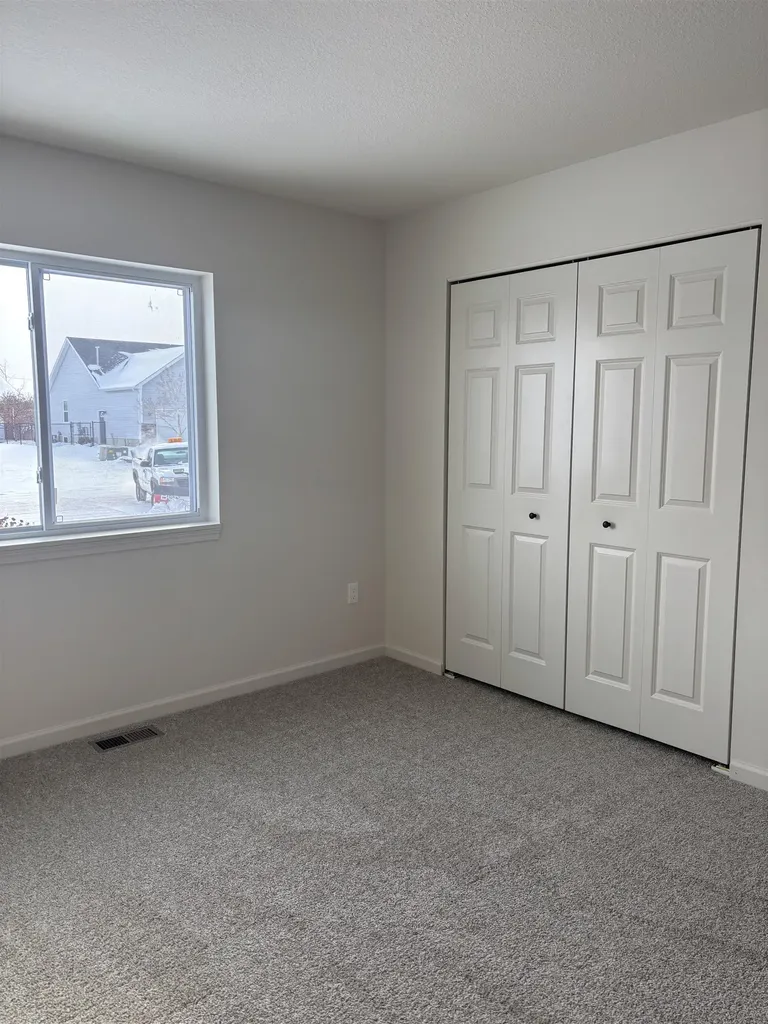 1475 Wexford Mt. Pleasant City MI 48858