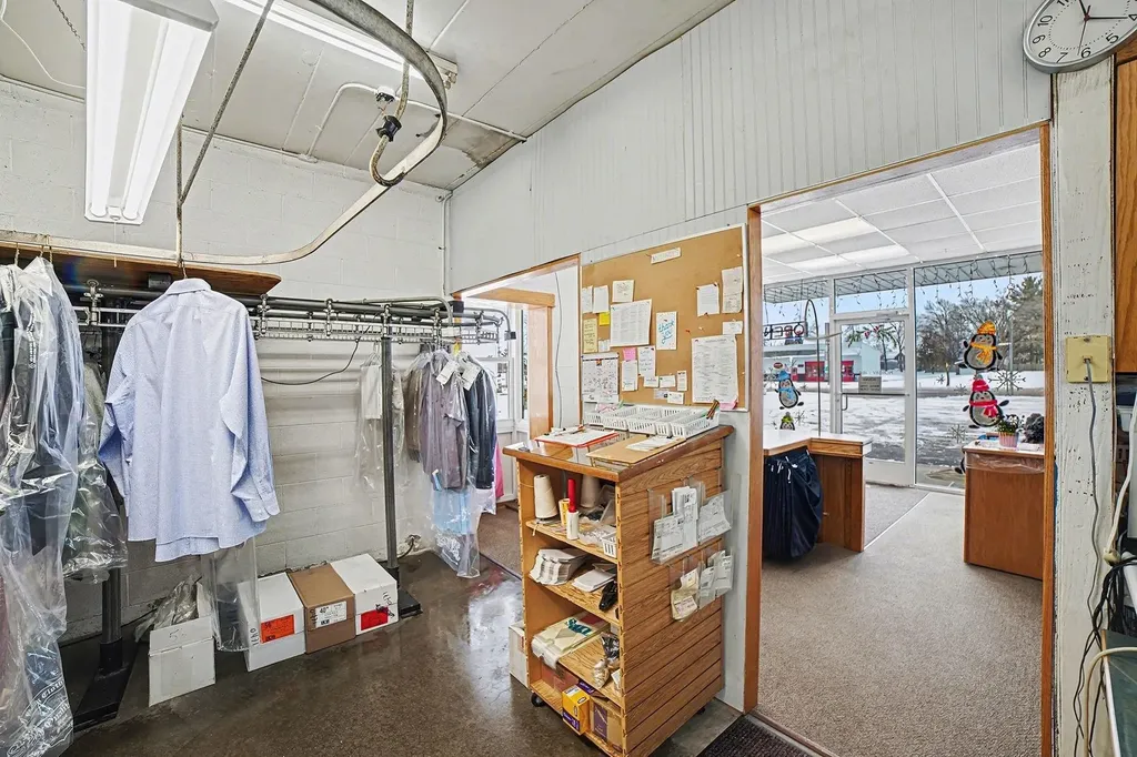 316 W Superior Street Alma City MI 48801