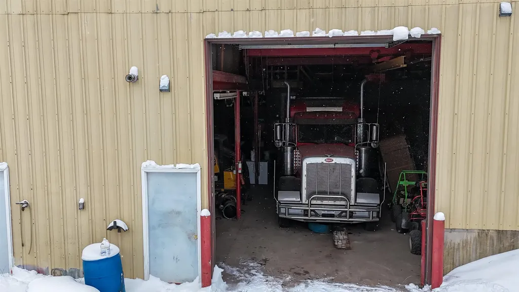 1365 E Main Street Home Township MI 48829