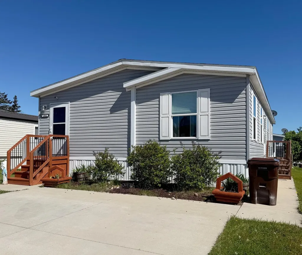 1304 Powder Horn Drive Union Charter Township MI 48858