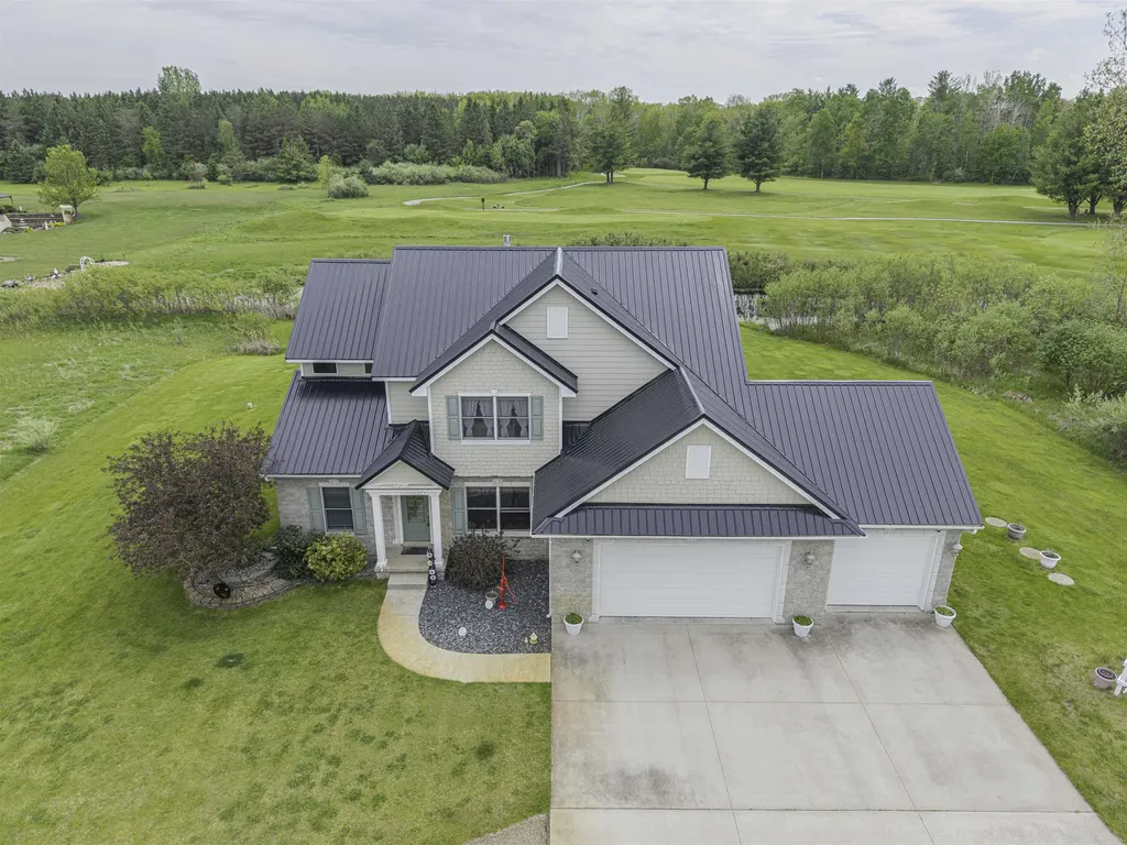 6702 Links Drive Chippewa Township MI 48858