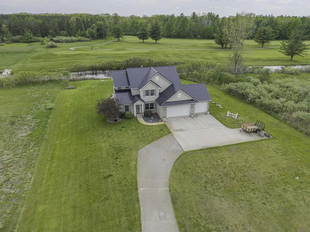 6702 Links Drive Chippewa Township MI 48858