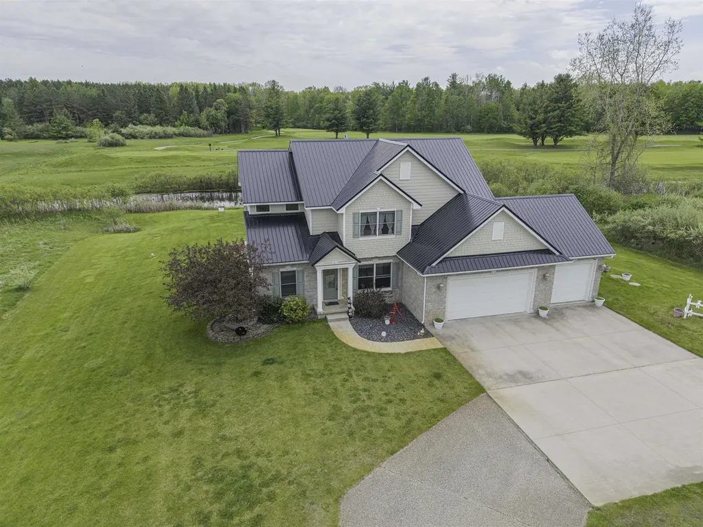 6702 Links Drive Chippewa Township MI 48858