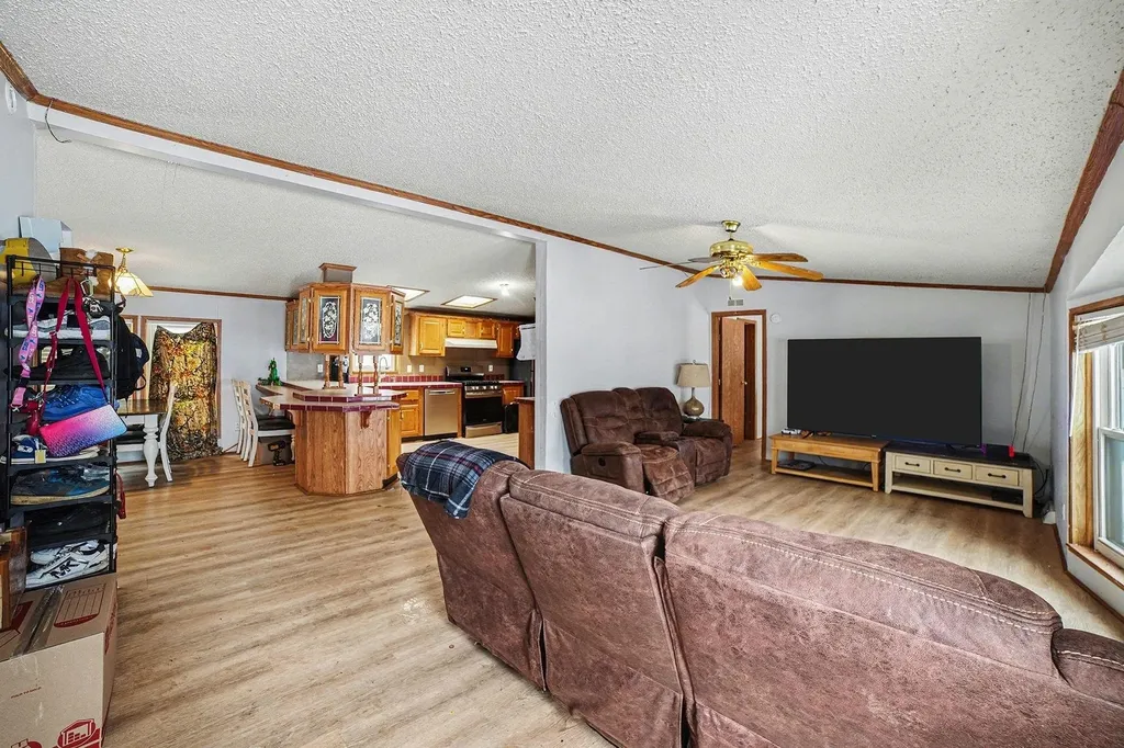 147 E Elm Street Unknown City MI 48831
