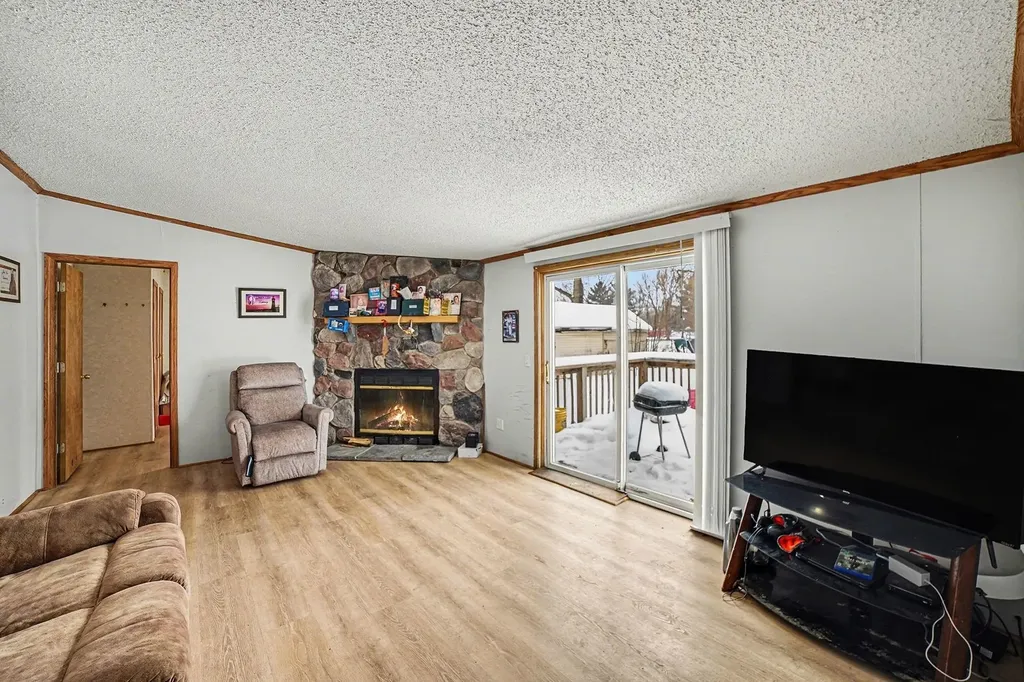 147 E Elm Street Unknown City MI 48831