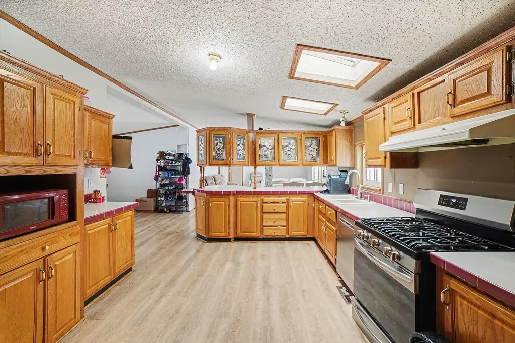147 E Elm Street Unknown City MI 48831