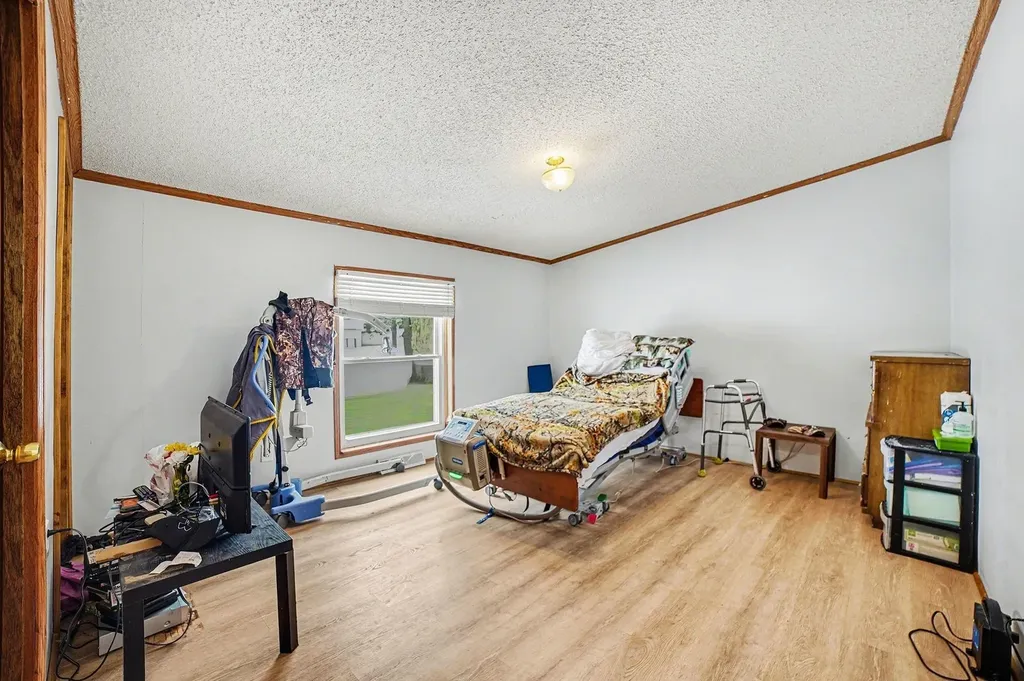 147 E Elm Street Unknown City MI 48831