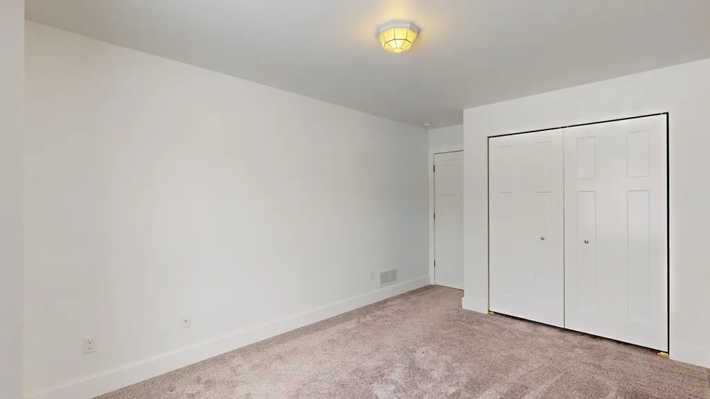 2578 White Deerfield Township MI 48858