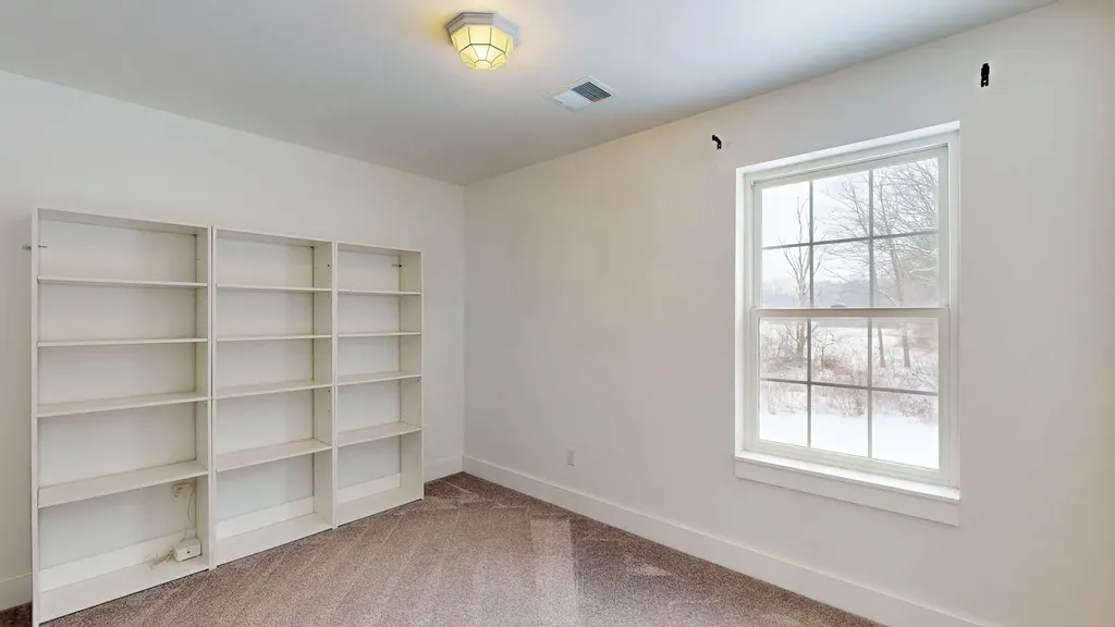 2578 White Deerfield Township MI 48858