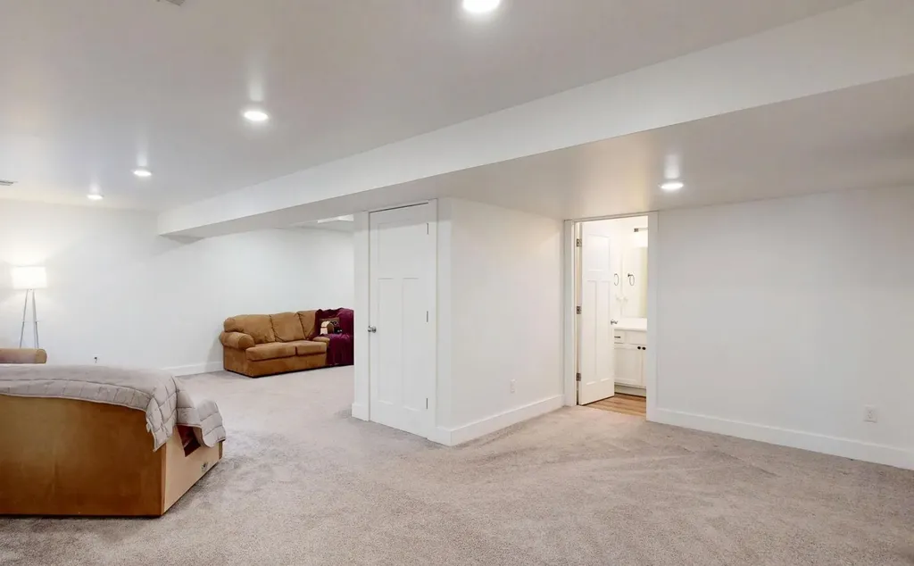 2578 White Deerfield Township MI 48858