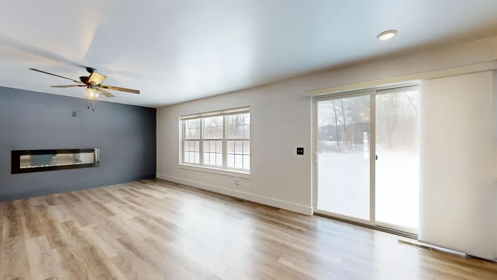 2578 White Deerfield Township MI 48858