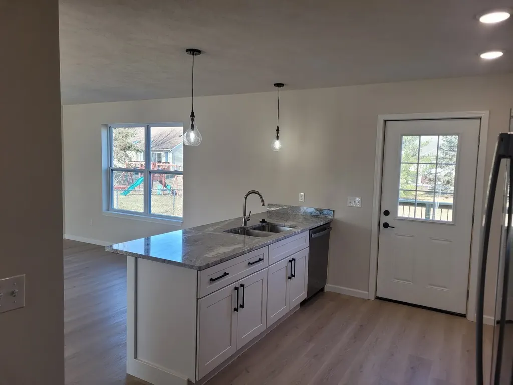 1645 Abbey Court Mt. Pleasant City MI 48858
