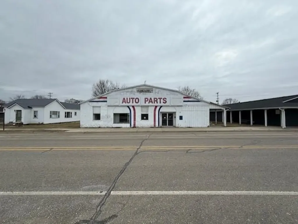 311 Prospect Street Alma City MI 48801