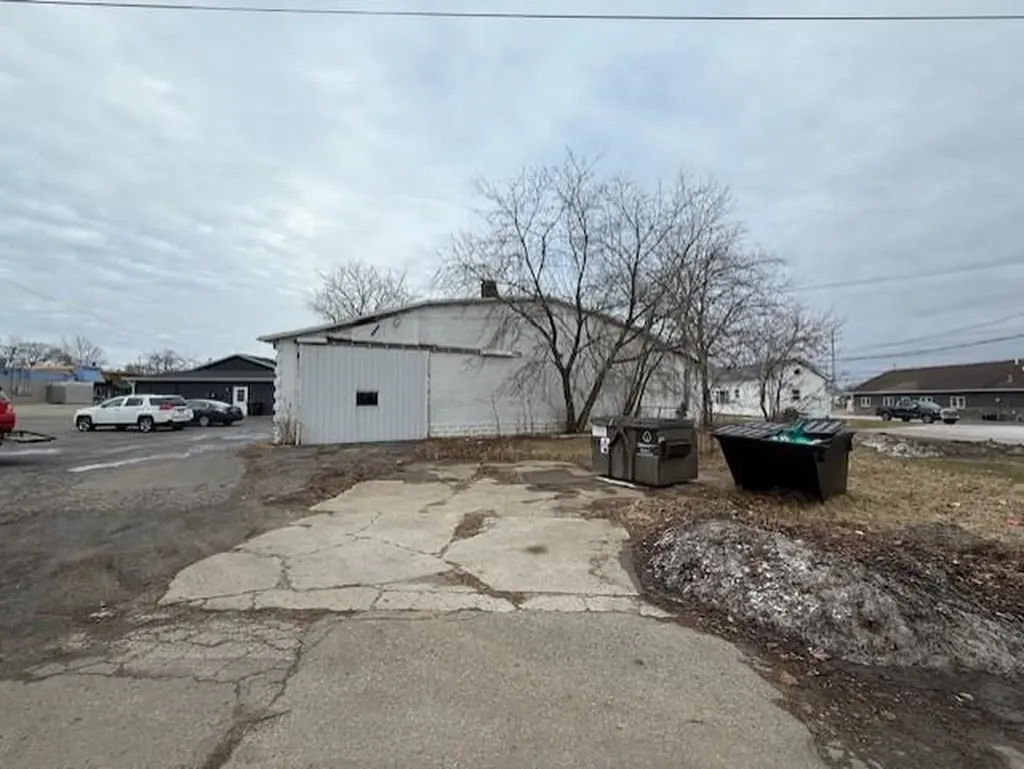 311 Prospect Street Alma City MI 48801