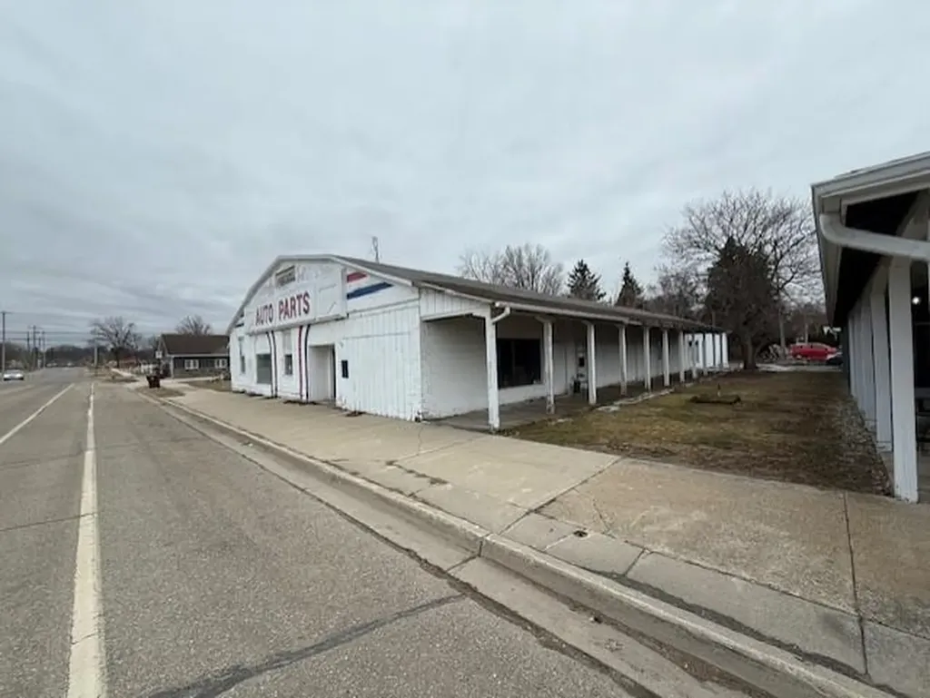 311 Prospect Street Alma City MI 48801
