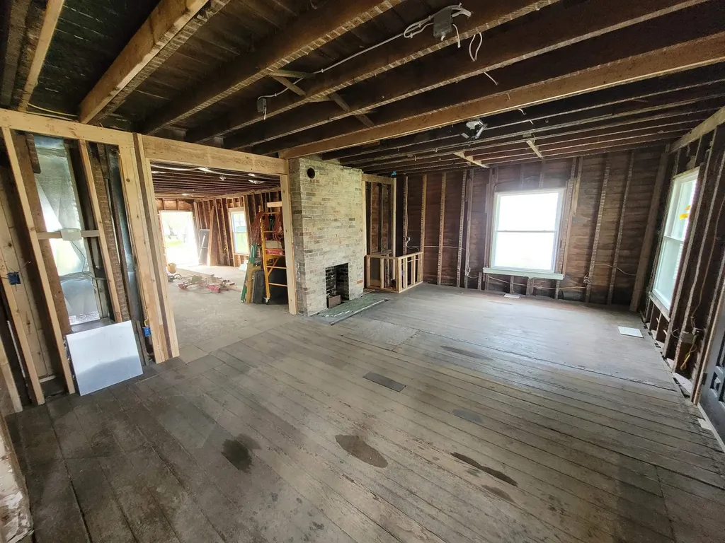 214 S Pine Street St. Louis City MI 48880