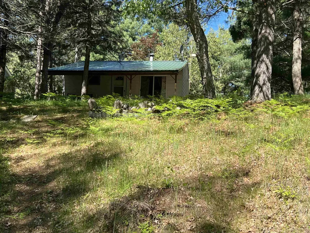 9769 Parrot Circle Garfield Township MI 49633