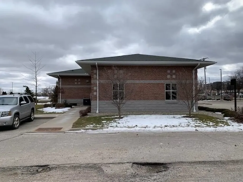 2015 S Mission Street Mt. Pleasant City MI 48858