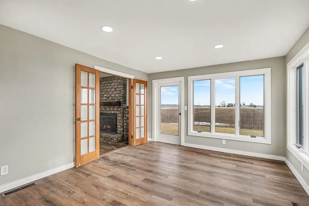 6386 E Washington Hamilton Township MI 48847