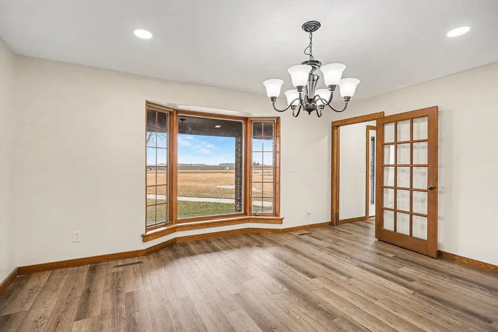6386 E Washington Hamilton Township MI 48847
