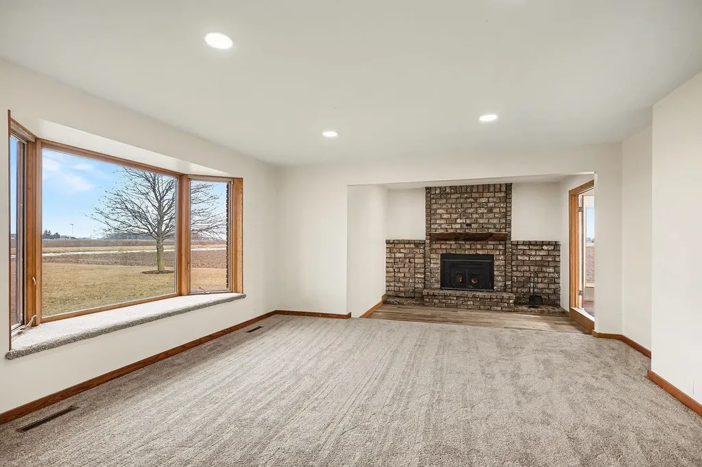 6386 E Washington Hamilton Township MI 48847