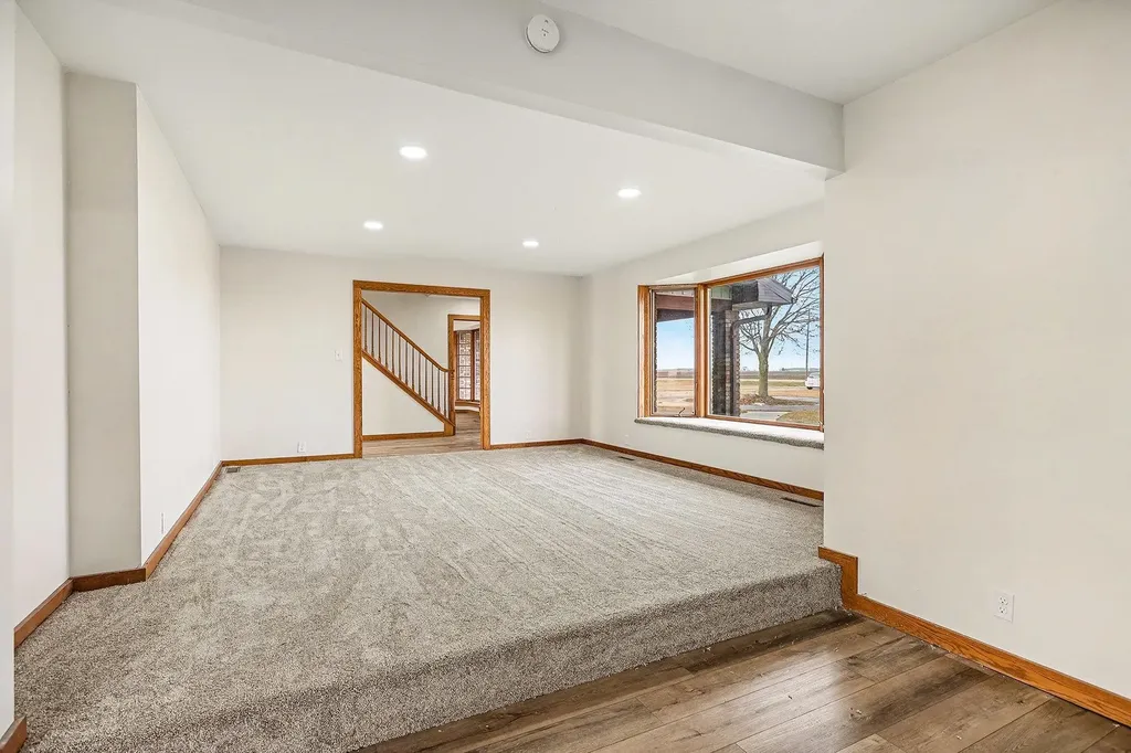 6386 E Washington Hamilton Township MI 48847